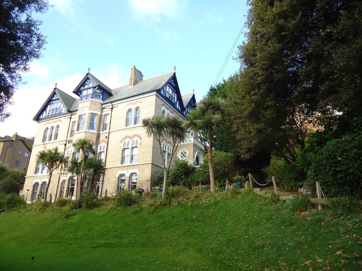 Westwell Hall Илфракомб Екстериор снимка