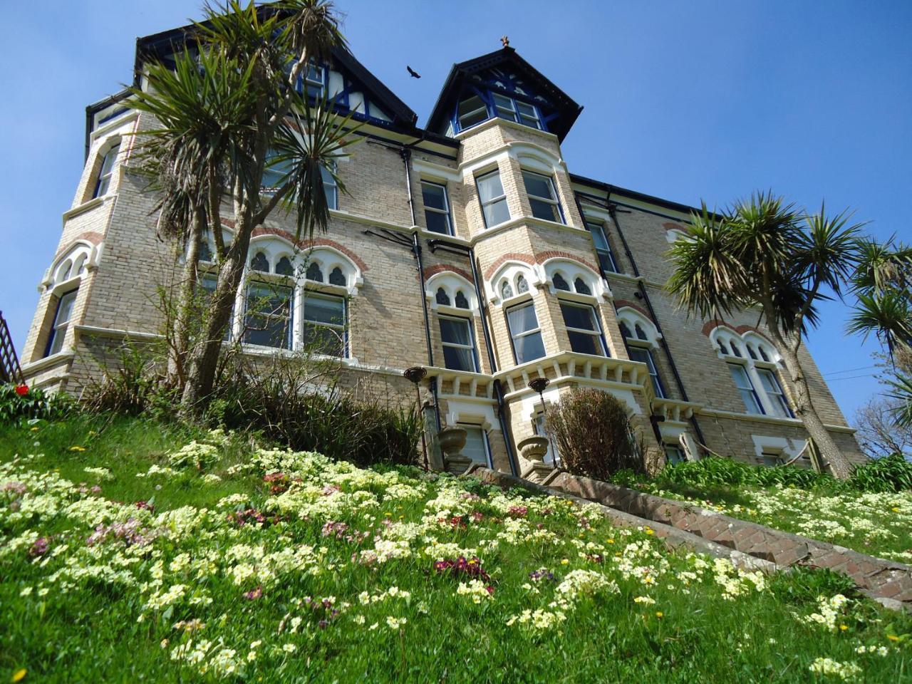 Westwell Hall Илфракомб Екстериор снимка