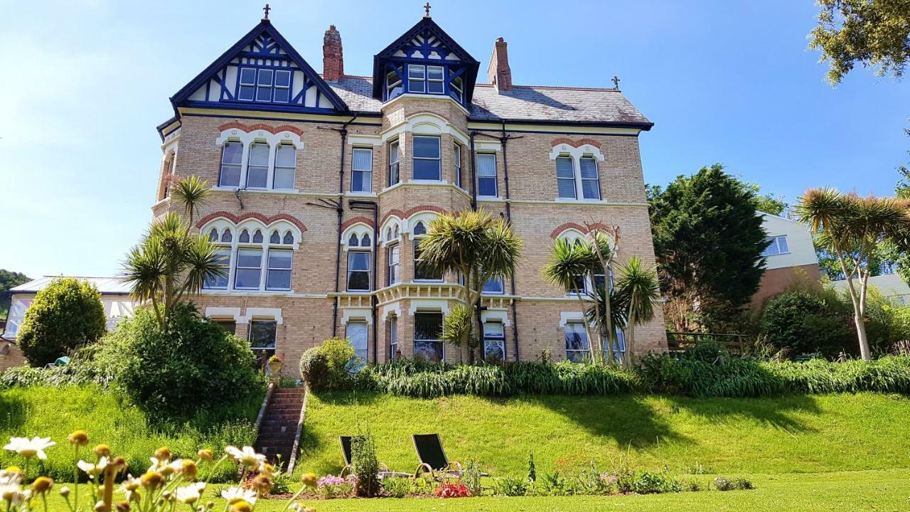 Westwell Hall Илфракомб Екстериор снимка